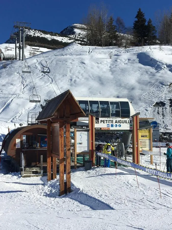 Les Chalets D'Or 2 Chambres Separees Et Parking Les Deux Alpes 0*,  France